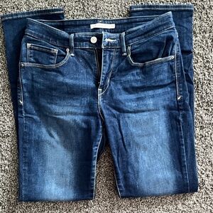 Woman’s Levi Jeans size 10